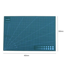 Load image into Gallery viewer, Professional A5 A3 Cutting Mat PVC Double Sided Self-healing Non Slip DIY cutting mat Board Patchwork Mat Pad 45*30CM 21*15CM